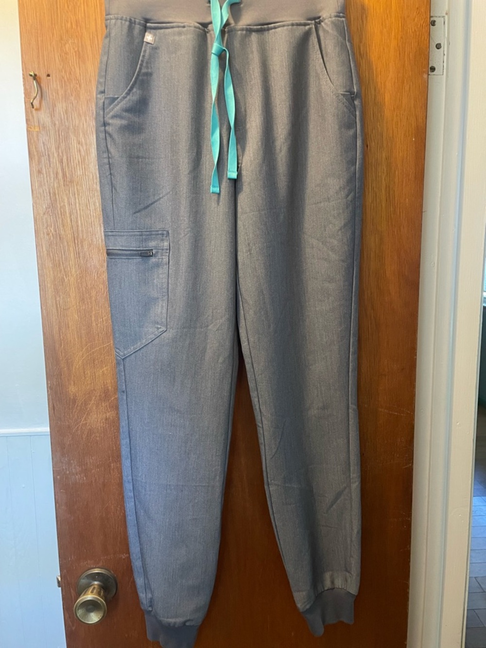 Figs women’s XS tall Gray scrub pants
